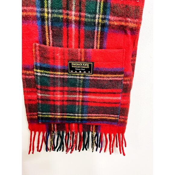 Patrick King Woollen Mills Scotland Red Tartan Plaid Merino Wool Pocket Scarf - Picture 3 of 3